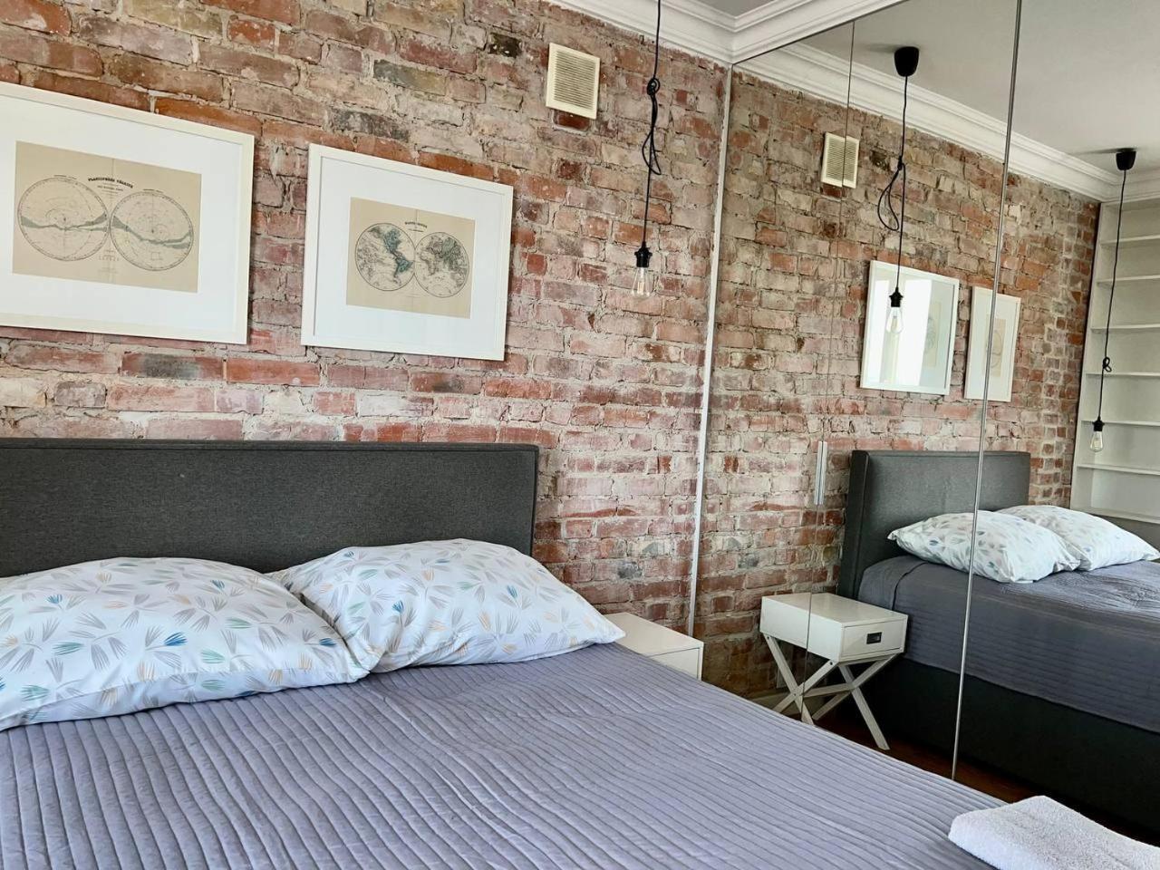 Modern Flat In The Centre - By Hik Apartments Varsavia Esterno foto